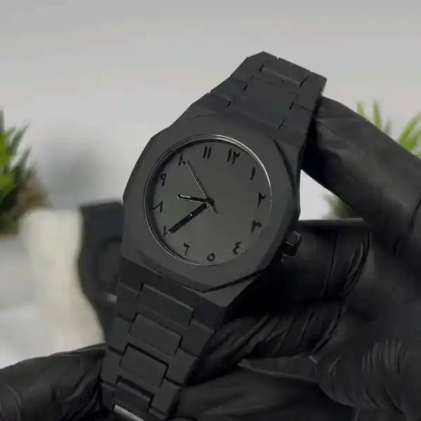 Black Arabic Aura Watch – ساعة الهالة السوداء بالأرقام العربية