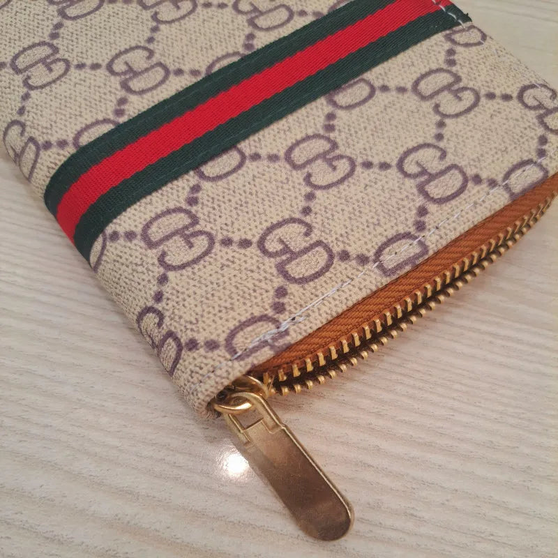 European‑American Elegant Clutch Bag – حقيبة كلتش أنيقة بنمط أوروبي‑أمريكي