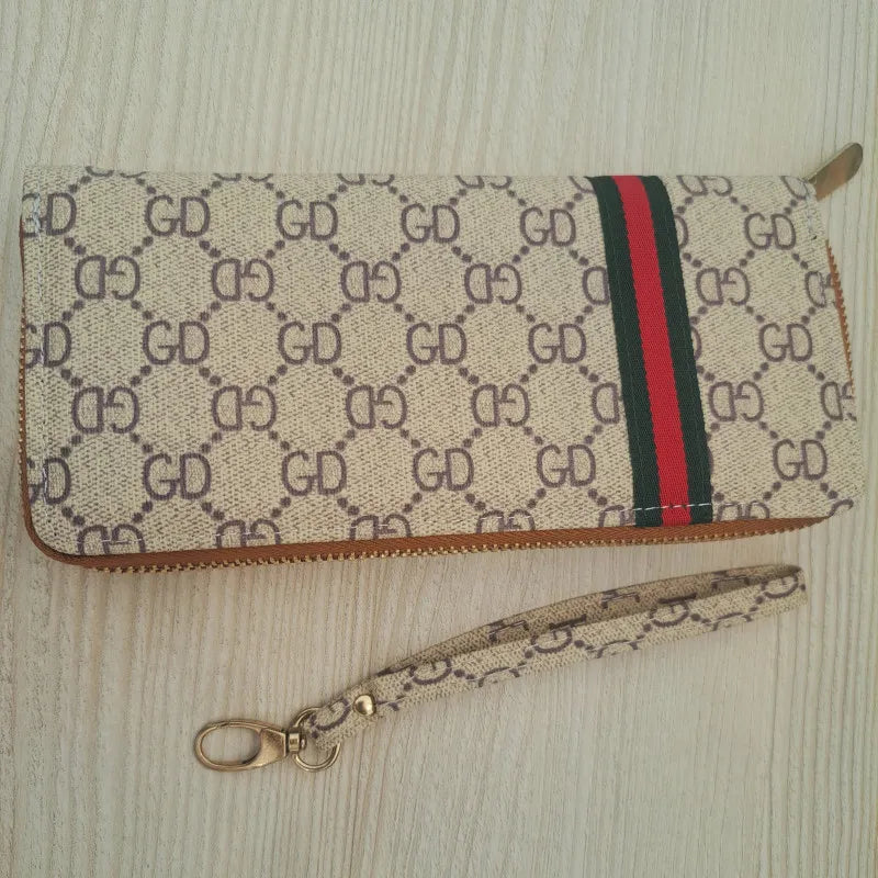 European American Elegant Clutch Bag – حقيبة يد أنيقة بطراز أوروبي أمريكي